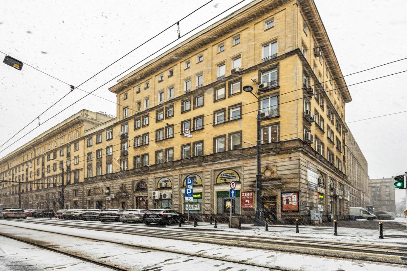 Plac Zbawiciela Spacious Apartament