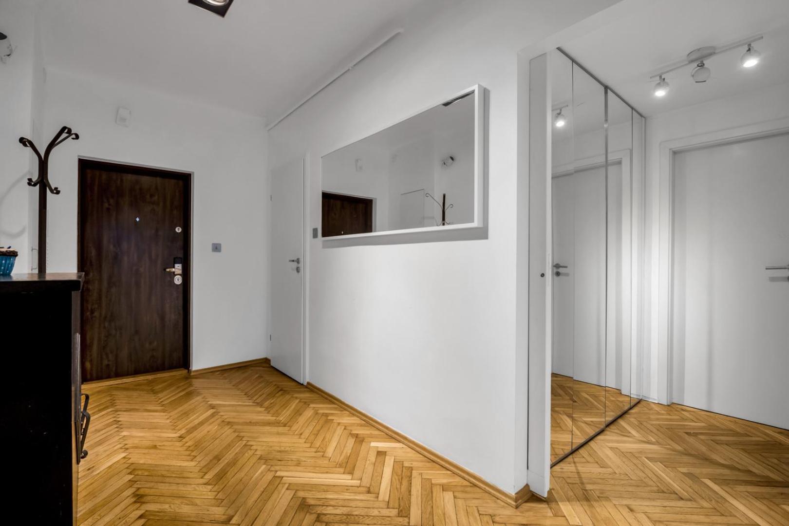 Apartament Plac Zbawiciela Spacious Warszawa